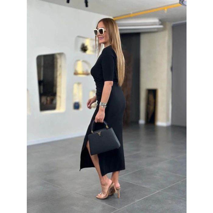 Kadın Kısa Kollu Bisiklet Yaka Yandan Yırtmaçlı Viskon Iki Iplik Elbise