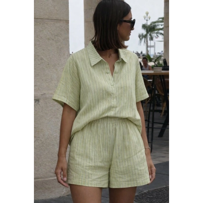 Kadın Kısa Kollu çizgili Modal Kumaş Gömlek Ve Yüksek Bel Lastik Detay şort Ikili Takım