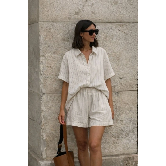 Kadın Kısa Kollu çizgili Modal Kumaş Gömlek Ve Yüksek Bel Lastik Detay şort Ikili Takım