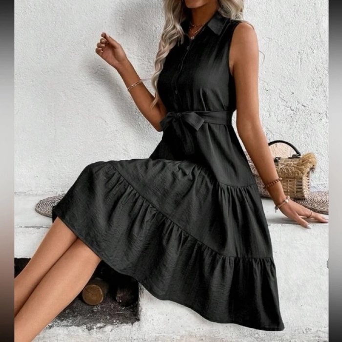 Kadın Kısa Kollu Gömlek Yaka Düğmeli Beli Kuşaklı Katlı Dokuma Midi Elbise