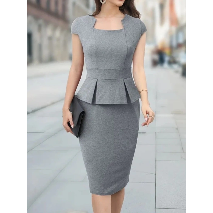 Kadın Kısa Kollu Kare Yakalı Ithal Krep Elbise