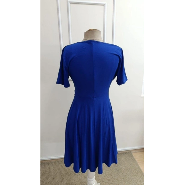 Kadın Kısa Kollu Kruvaze Yakalı önden Toka Detaylı Kısa Viskon Elbise