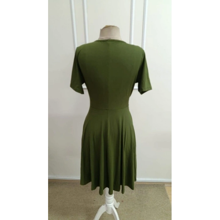 Kadın Kısa Kollu Kruvaze Yakalı önden Toka Detaylı Kısa Viskon Elbise