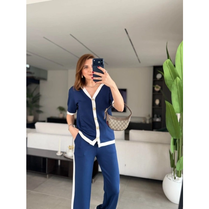 Kadın Kısa Kollu Ribana Ve Gold Düğme Detay Hırka Yanı şeritli Pantolon Ikili Takım