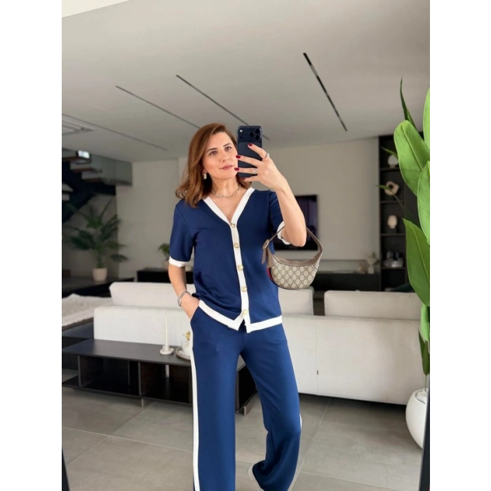 Kadın Kısa Kollu Ribana Ve Gold Düğme Detay Hırka Yanı şeritli Pantolon Ikili Takım