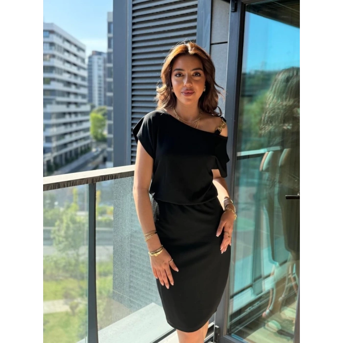 Kadın Kısa Kollu Tek Omuz Askı Ve Aksesuar Detay Beli Lastikli Krep Elbise