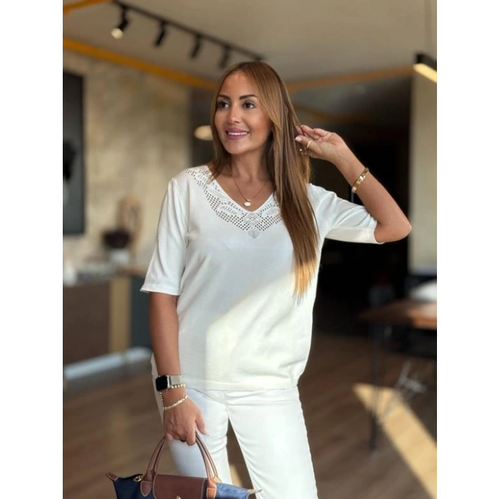 Kadın Kısa Kollu V Yaka Ajurlu Triko BluZ