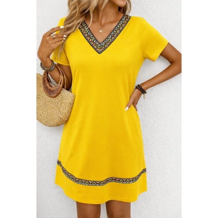 Kadın Kısa Kollu V Yakalı Etnik Desen şerit Detaylı Viskon Elbise