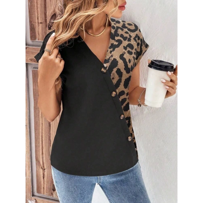 Kadın Kısa Kollu V Yakalı önden Düğmeli Leopar Desen Detaylı Viskon Bluz