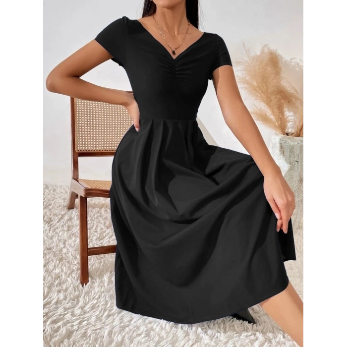 Kadın Kısa Kollu V Yakalı önden Pileli Janjan Krep Elbise