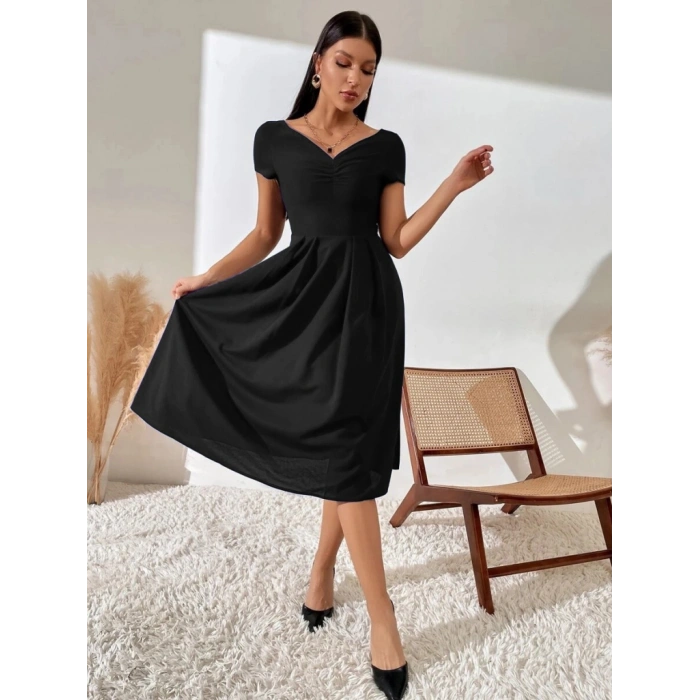 Kadın Kısa Kollu V Yakalı önden Pileli Janjan Krep Elbise