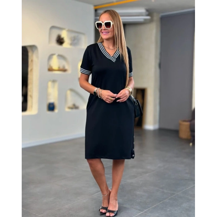 Kadın Kısa Kollu V Yakalı Yanlardan Yırtmaç Ve Düğmeli Viskon Iki Iplik Elbise