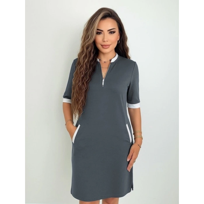 Kadın Kısa Kollu Yakadan Fermuarlı Cepli Yandan Yırtmaçlı Viskon Elbise