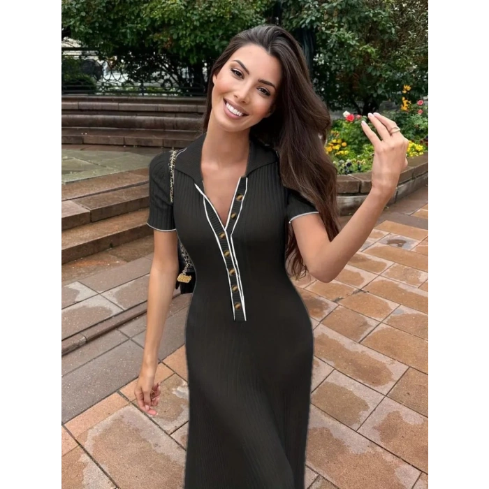 Kadın Kısa Kollu Yakalı önden Düğmeli Maxi Triko Elbise