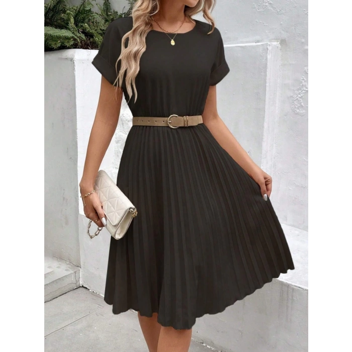 Kadın Kısa Kollu Yakası Açık Belden Lastikli Pileli Kısa Ithal Krep Elbise