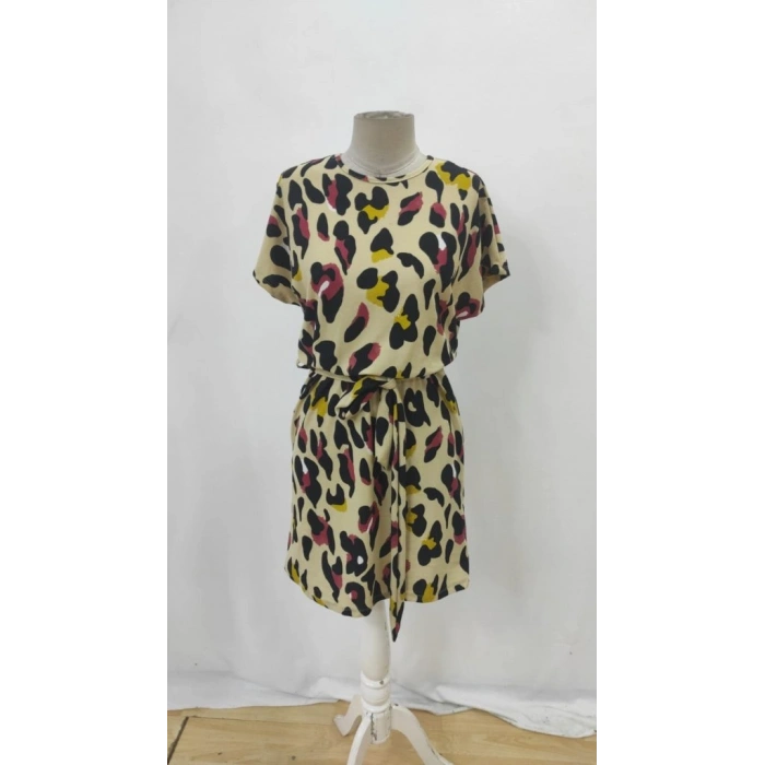 Kadın Kısa Kollu Yuvarlak Yaka Beli Kuşaklı Geometrik Desenli Süprem Elbise