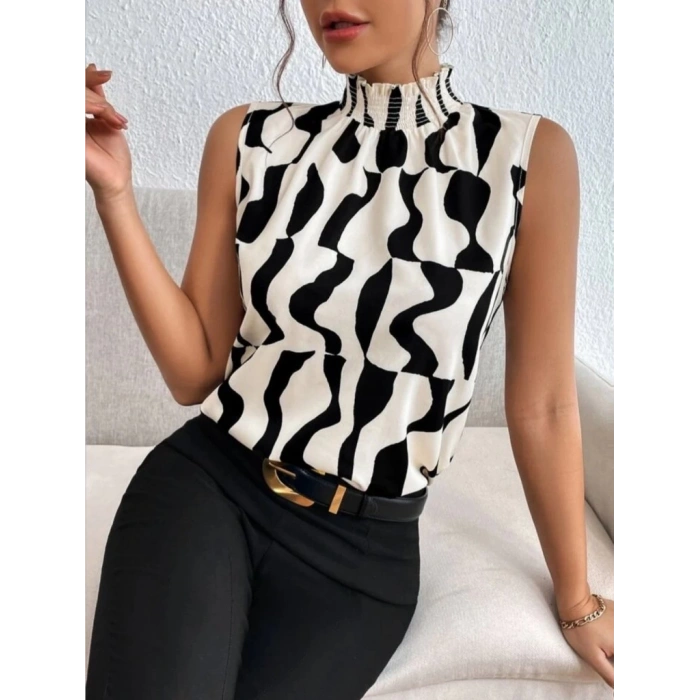 Kadın Kolsuz Balıkçı Yaka Desenli Süprem Bluz