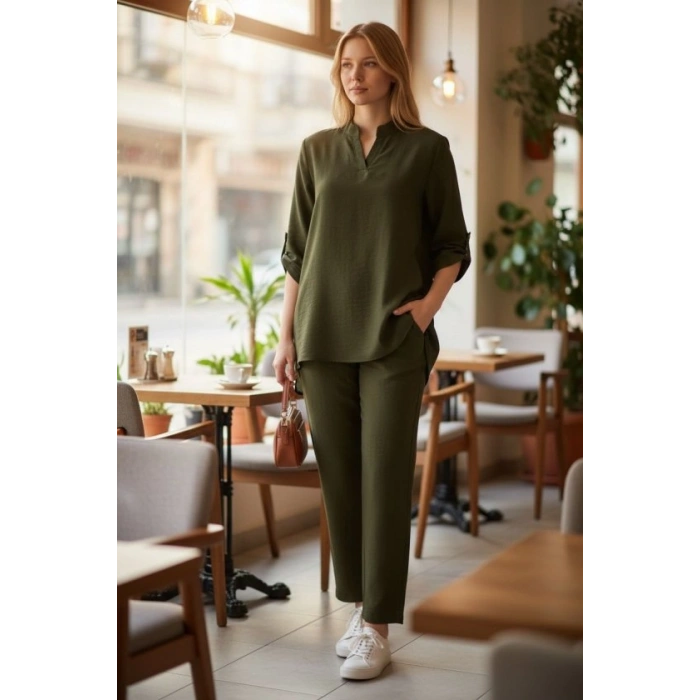 Kadın Kolu Katlanır Düğme Detay Hakim Yaka Bluzve Pantolon Sofia Keten Kumaş Ikili Takim