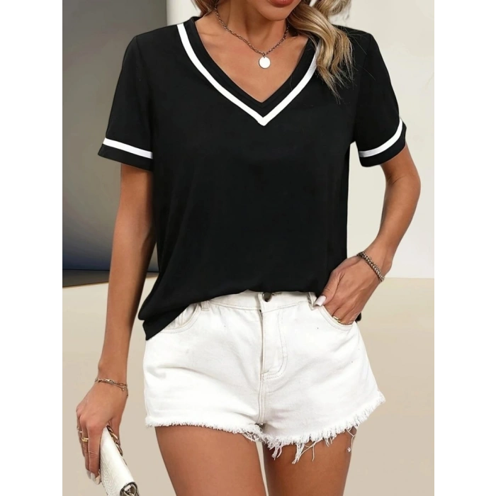 Kadın Kosa Kollu Ribanalı V Yaka Ve Kol Detaylı Viskon Bluz