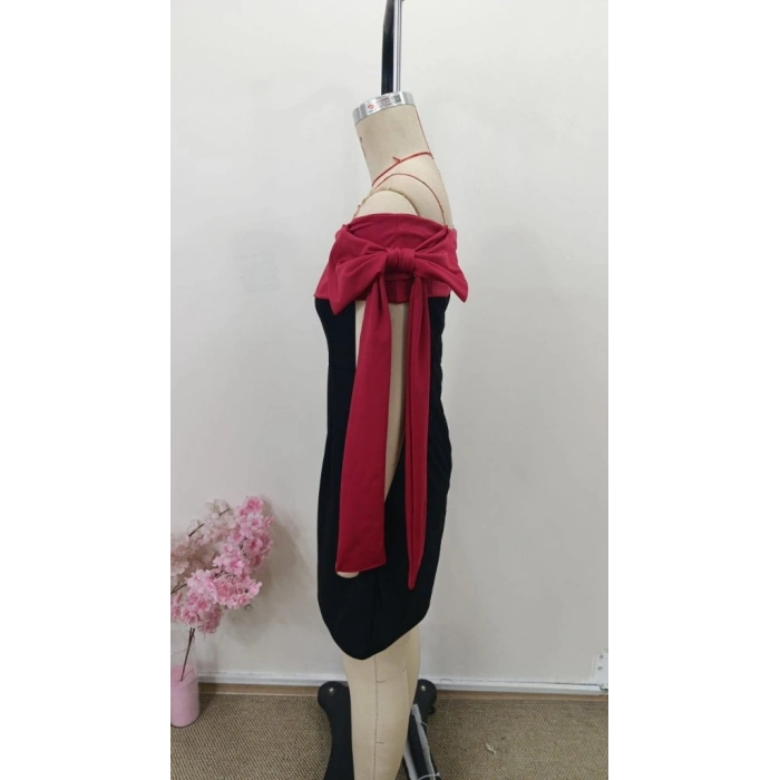 Kadın Madonna Yakalı Kurdela Detaylı Kısa Ithal Krep Elbise