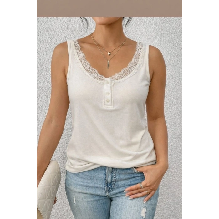 Kadın Omuz Askılı Dantel Güpür Detay Bluz