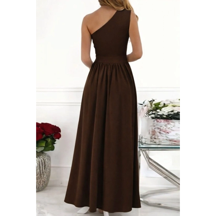 Kadın Omuzlardan Açık Asimetrik Yaka Detaylı Yırtmaçlı Maksi Boy Janjan Krep Elbise