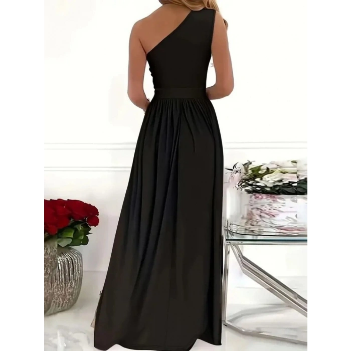 Kadın Omuzlardan Açık Asimetrik Yaka Detaylı Yırtmaçlı Maksi Boy Janjan Krep Elbise