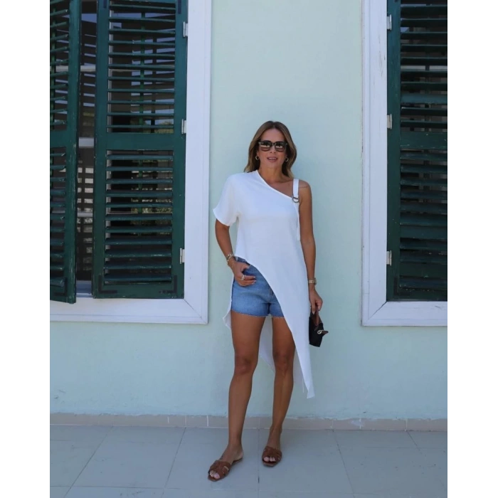 Kadın Tek Omuzu Açık Askılı Asimetrik Kesim Detaylı Bluz