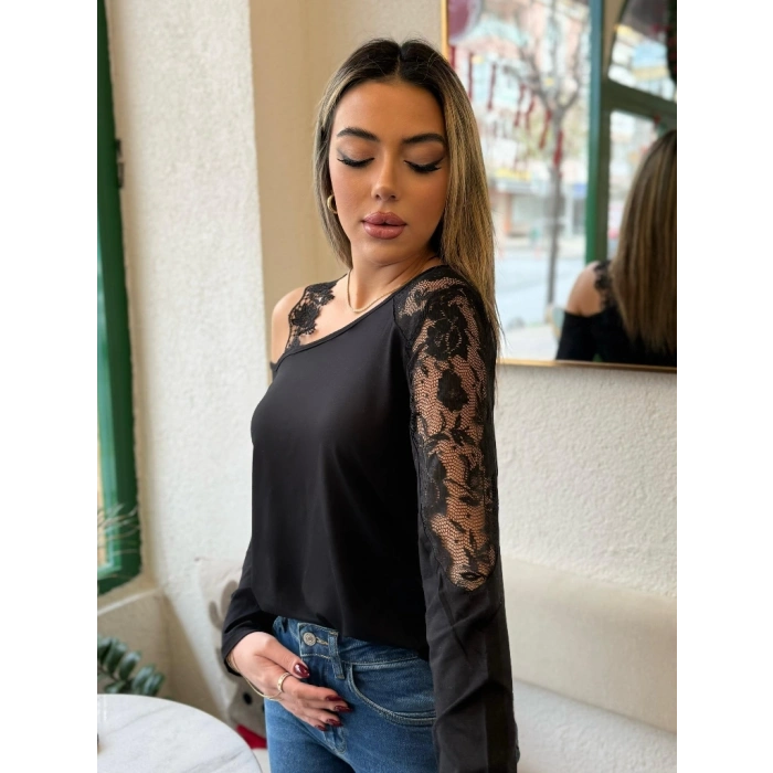 Kadın Tek Omuzu Açık Askılı Dantelli Viskon Bluz