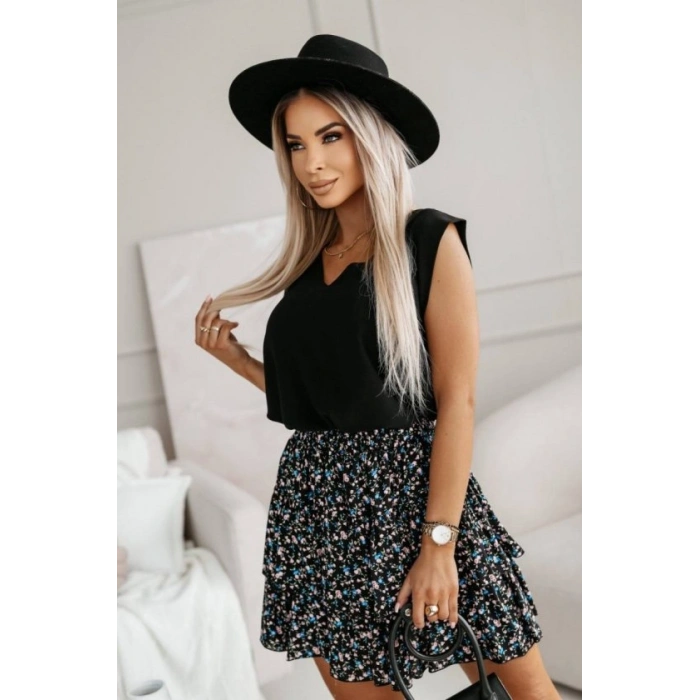 Kadın üst Sandy Kumaş Bluz, Alt çiçek Desenli Süprem Kumaş Etek Ikili Takım