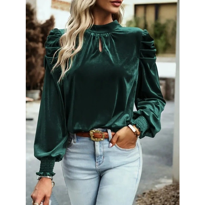 Kadın Uzun Kollu Balıkçı Yaka Damla Detaylı Kadife Bluz