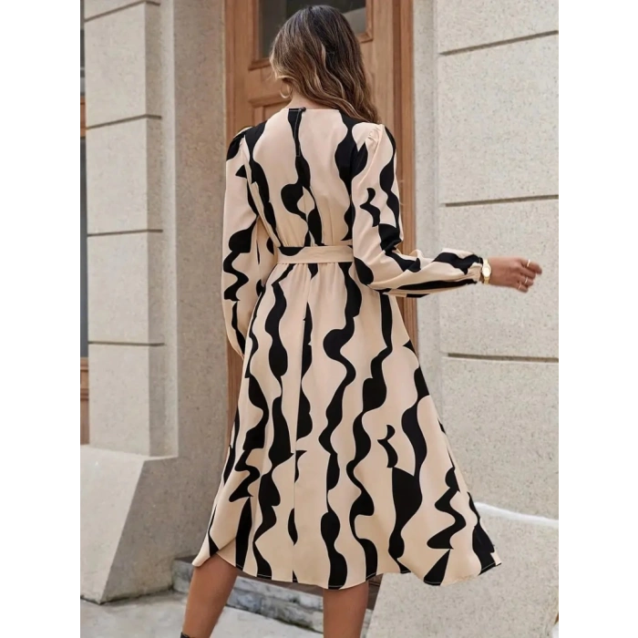 Kadın Uzun Kollu Bisiklet Yaka Belden Bağlamalı Desenli Belden Kuşaklı Mikro Süprem Midi Elbise