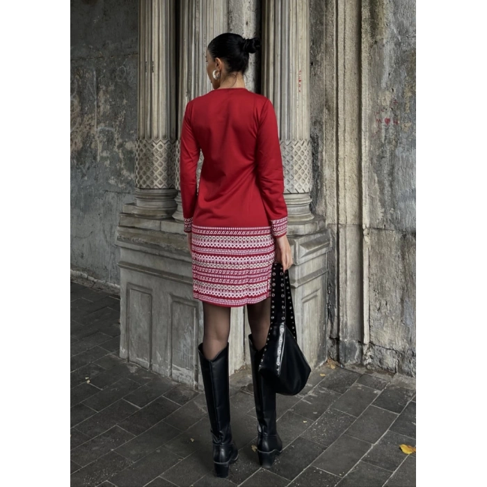 Kadın Uzun Kollu Bisiklet Yaka Kol Ağzı Ve Etek Ucu Baskılı Iki Iplik Elbise