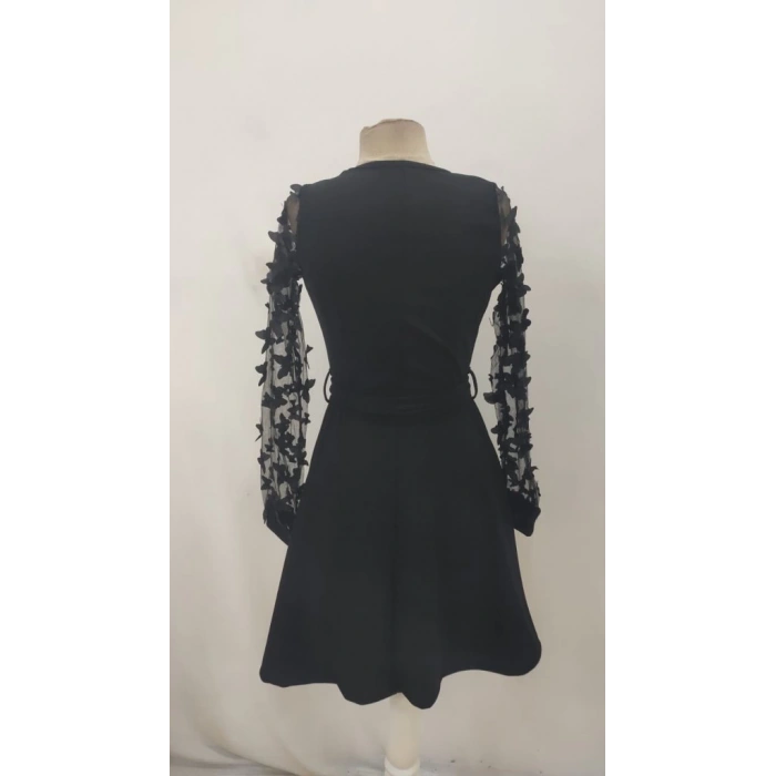 Kadın Uzun Kollu Bisiklet Yaka Kollar Tül Kelebek Detaylı Ithal Krep Elbise