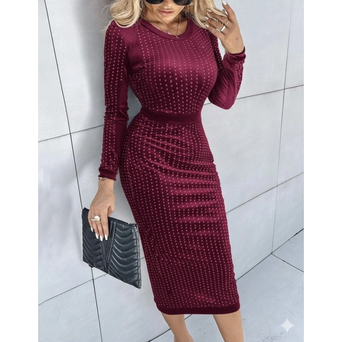 Kadın Uzun Kollu Bisiklet Yaka Taşlı Midi Kadife Elbise