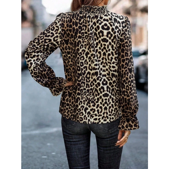 Kadın Uzun Kollu Gipe Detaylı Balıkçı Yaka Leopar Desenli Süprem Bluz