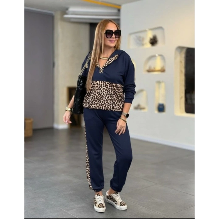 Kadın Uzun Kollu Kapşonlu Leopar Desen Detaylı Viskon Iki Iplik Bluz Ve Pantolon Ikili Takım
