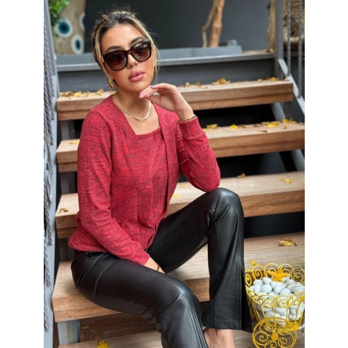 Kadın Uzun Kollu Kruvaze Yaka Kol Ve Etek Ucu Manşet Detay Yumoş Bluz