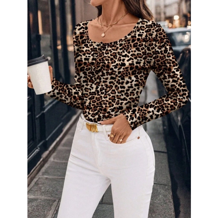 Kadın Uzun Kollu Kruvaze Yakalı Dantelli Kısa Viskon Bluz