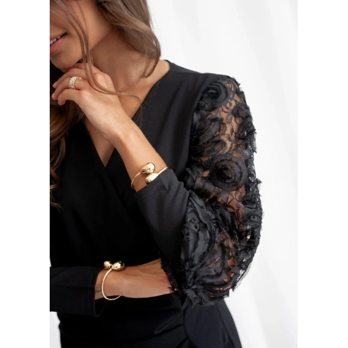 Kadın Uzun Kollu Kruvaze Yakalı önden çapraz Detaylı Kolları çiçek Dantel Detaylı Mini Ithal Krep Elbise