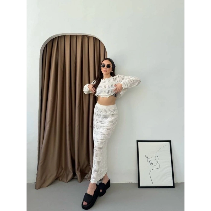 Kadın Uzun Kollu Kuş Gözü Transparan Detay Triko Bluz Ve Maxi Boy Etek Ikili Takım