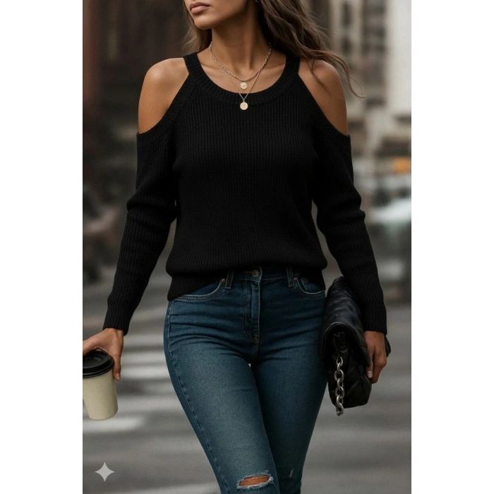 Kadın Uzun Kollu Omuzlardan Açık Askılı Yuvarlak Yaka Triko Bluz