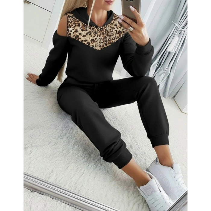 Kadın Uzun Kollu Omuzlardan Açık Leopar Desenli Kapşonlu Viskon Iki Iplik Bluz Ve Pantolon Ikili Takım