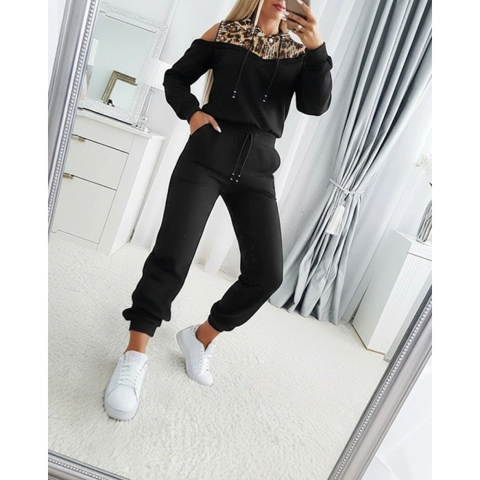 Kadın Uzun Kollu Omuzlardan Açık Leopar Desenli Kapşonlu Viskon Iki Iplik Bluz Ve Pantolon Ikili Takım