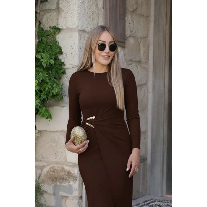 Kadın Uzun Kollu önden çapraz Detaylı Yandan Toka Detaylı Uzun Sandy Elbise