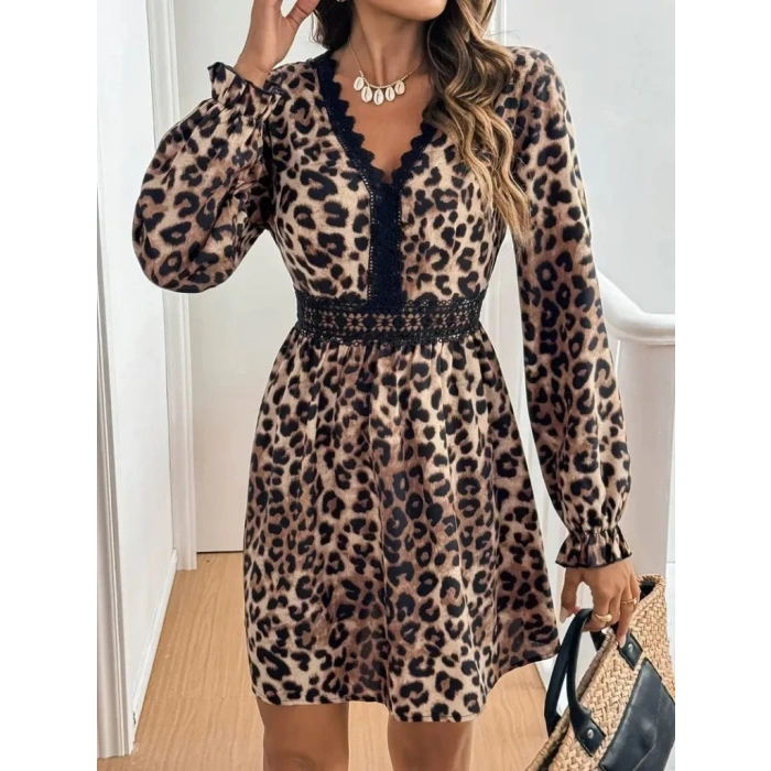 Kadın Uzun Kollu V Dantel Yakalı Leopar Desenli Modal Mini Elbise