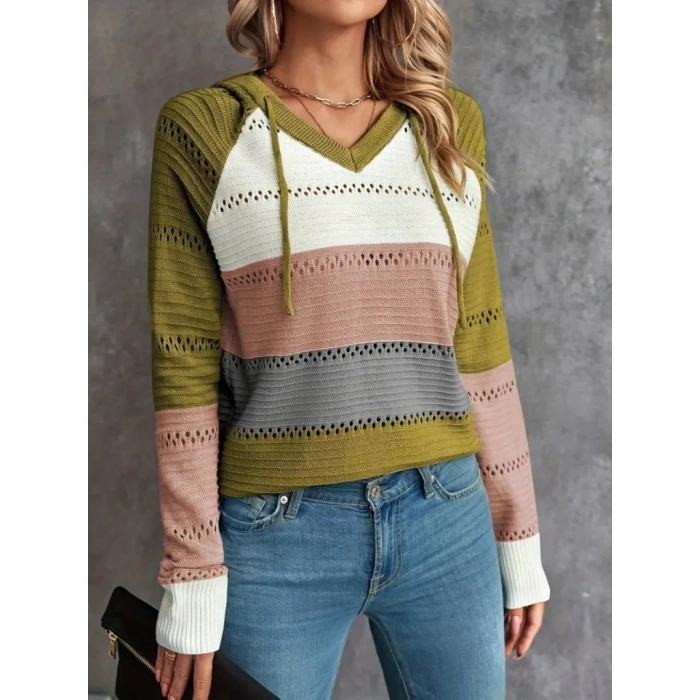 Kadın Uzun Kollu V Yakalı Bağcıklı Kapşonlu Triko Bluz