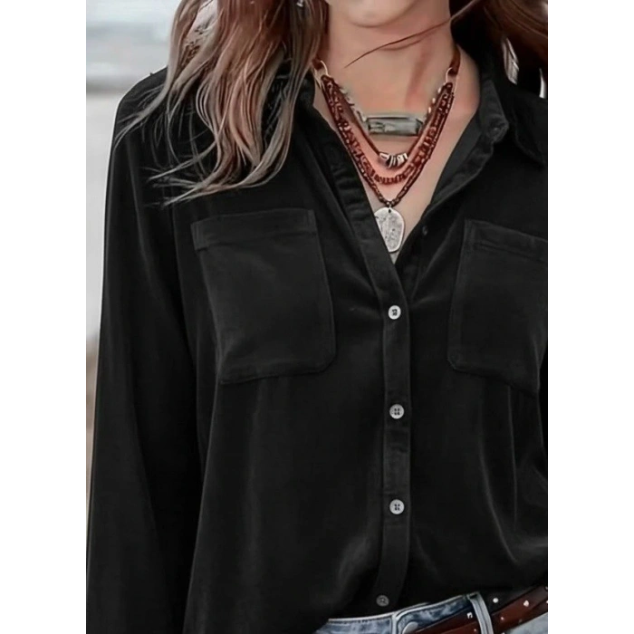 Kadın Uzun Kollu Yakalı önden Düğmeli Cep Detaylı Kadife Gömlek