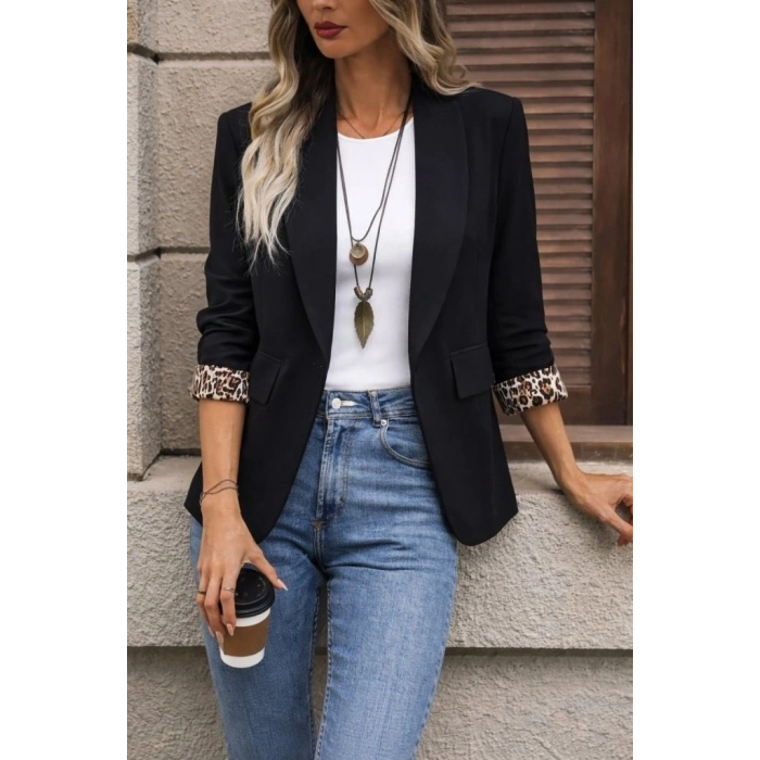 Kadın Uzun Kollu Yakalı önü Açık Leopar Desen Detaylı Astarlı Atlas Ceket