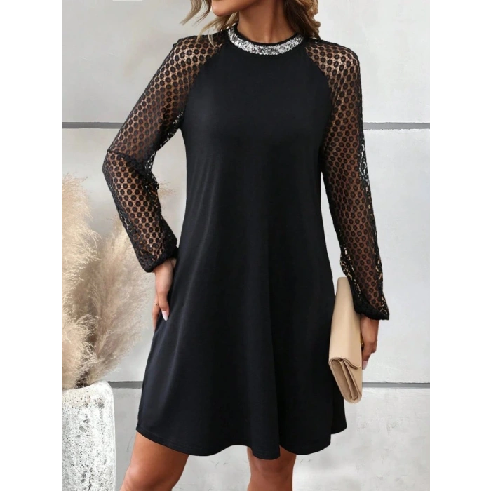 Kadın Uzun Kollu Yarı Balıkçı Yaka Pulpayetli Kolları Dantel Detaylı Mini Ithal Krep Elbise
